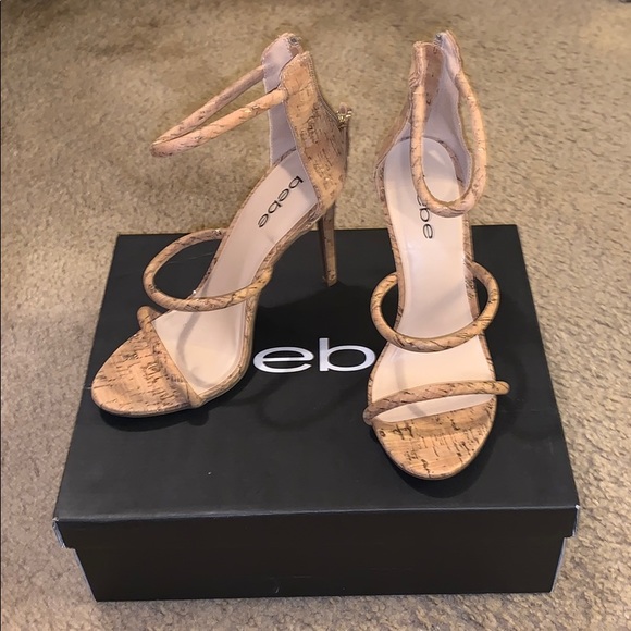 Brown Bebe heels - Picture 2 of 4